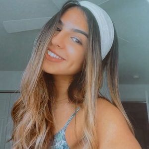 Meet your Posher, Coral